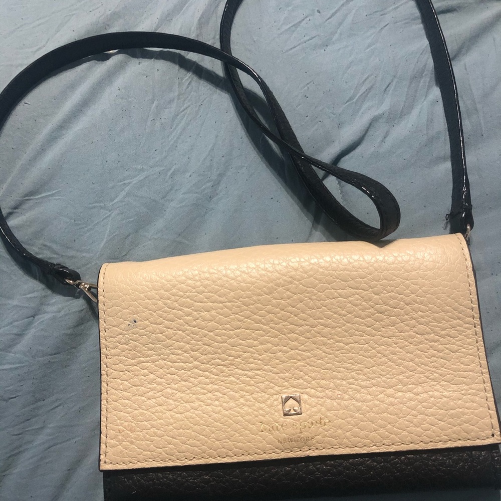 Kate Spade Crossbody - Picture 6 of 7